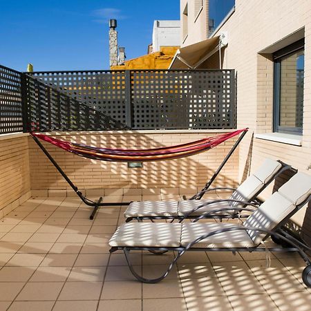 Appartement standing 58m plage à 3mn en voiture Roses Esterno foto